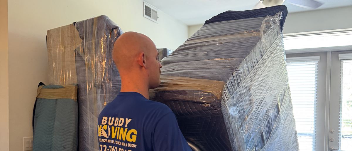 A Buddy Moving crew on a job in Mesquite, Texas