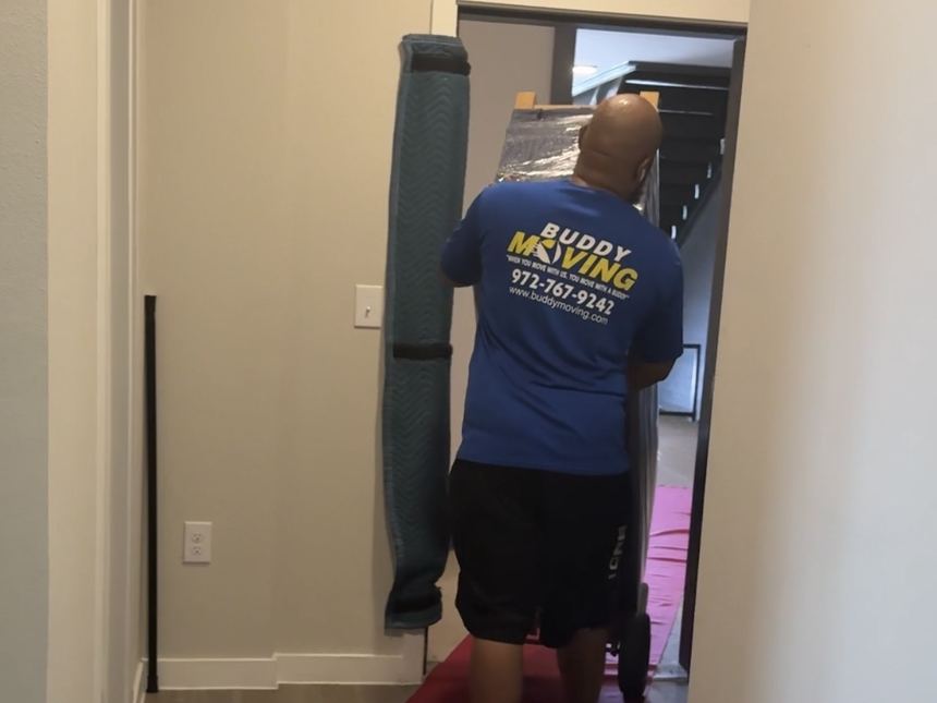 Buddy Moving at work in Dallas