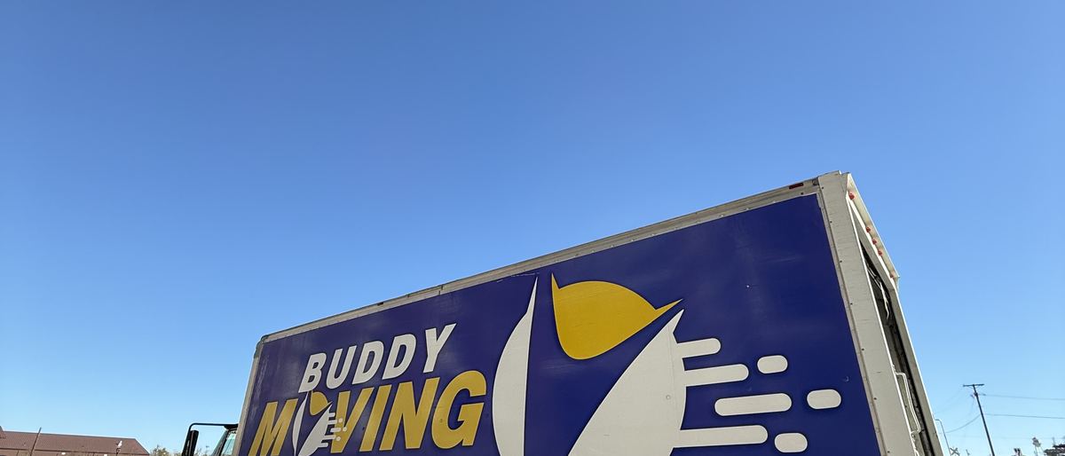 A Buddy Moving crew